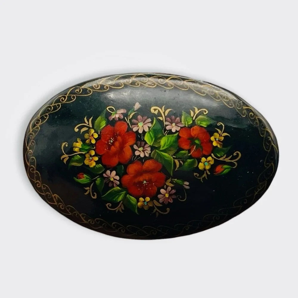 Vintage Russian Floral Oval Brooch Flower Red Roses Black Lacquer Signed Gold